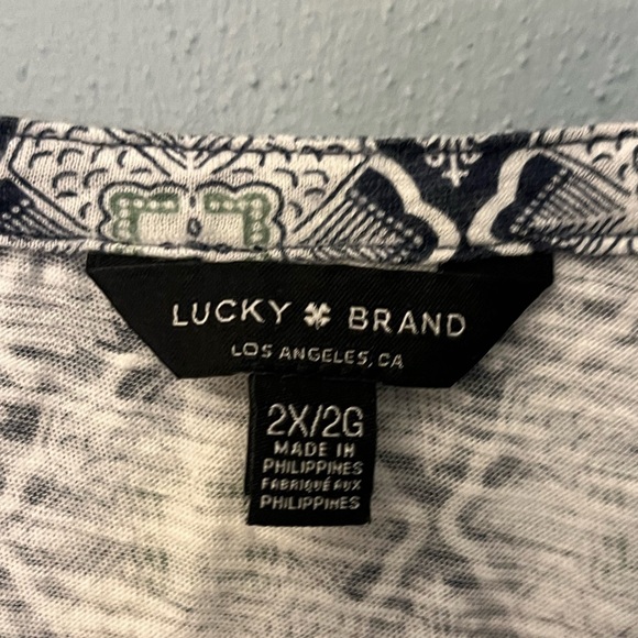 Lucky Brand T-Shirt - Picture 2 of 3